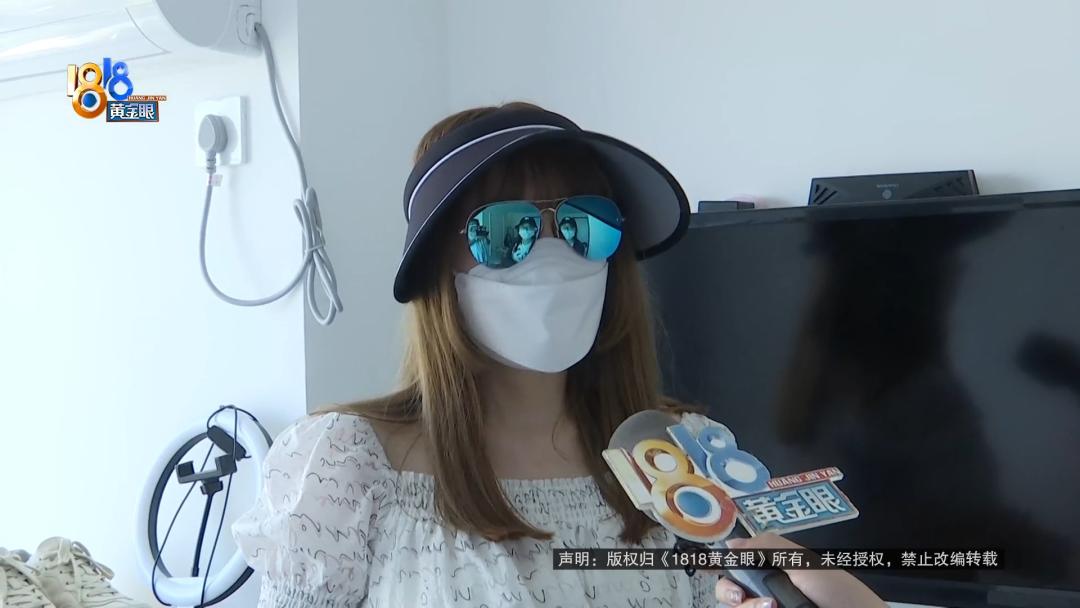 DƬ